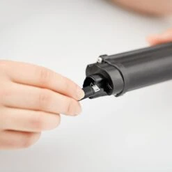 Roto Außenrollladen Designo ZRO S R4R7 Solar Funk -Baustoffe Geschäft akku detail