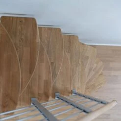 DOLLE Mittelholmtreppe Berlin, Inkl. Einseitigem Designgeländer -Baustoffe Geschäft mittelholmtreppe dolle berlin 4gew eiche geoelt perlgrau designgelaender 15 da ae