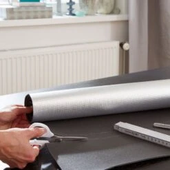 Tesamoll Reflektorfolie Für Heizkörper Alu-beschichtet -Baustoffe Geschäft tesamoll heat reflector foil step 2of6 ap fullsize