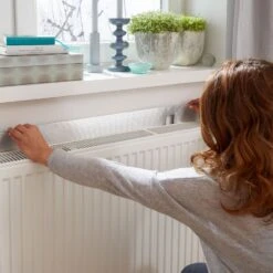 Tesamoll Reflektorfolie Für Heizkörper Alu-beschichtet -Baustoffe Geschäft tesamoll heat reflector foil step 4of6 ap fullsize